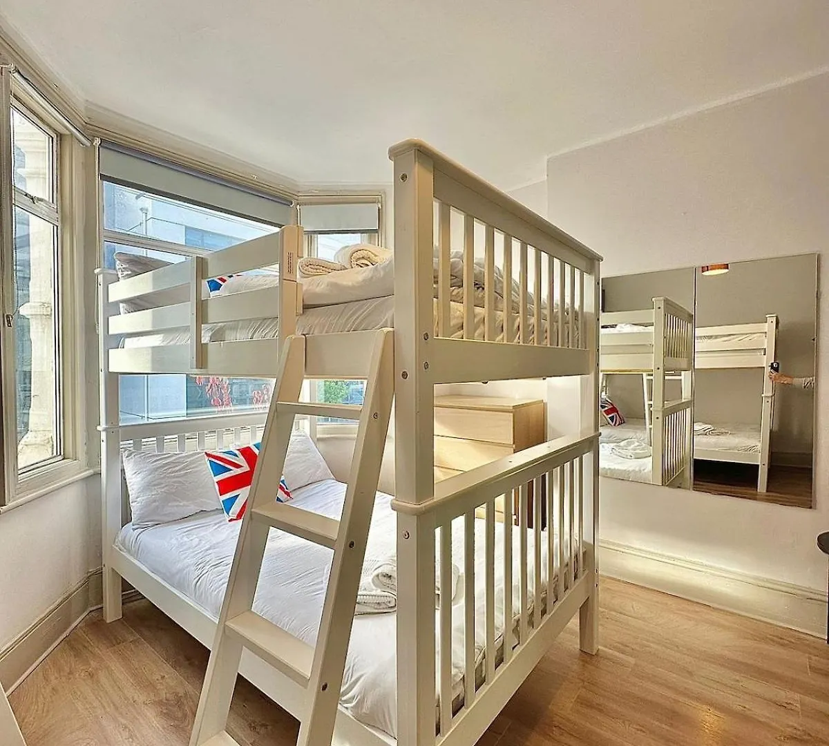 Large House In Central 105 London Holiday home